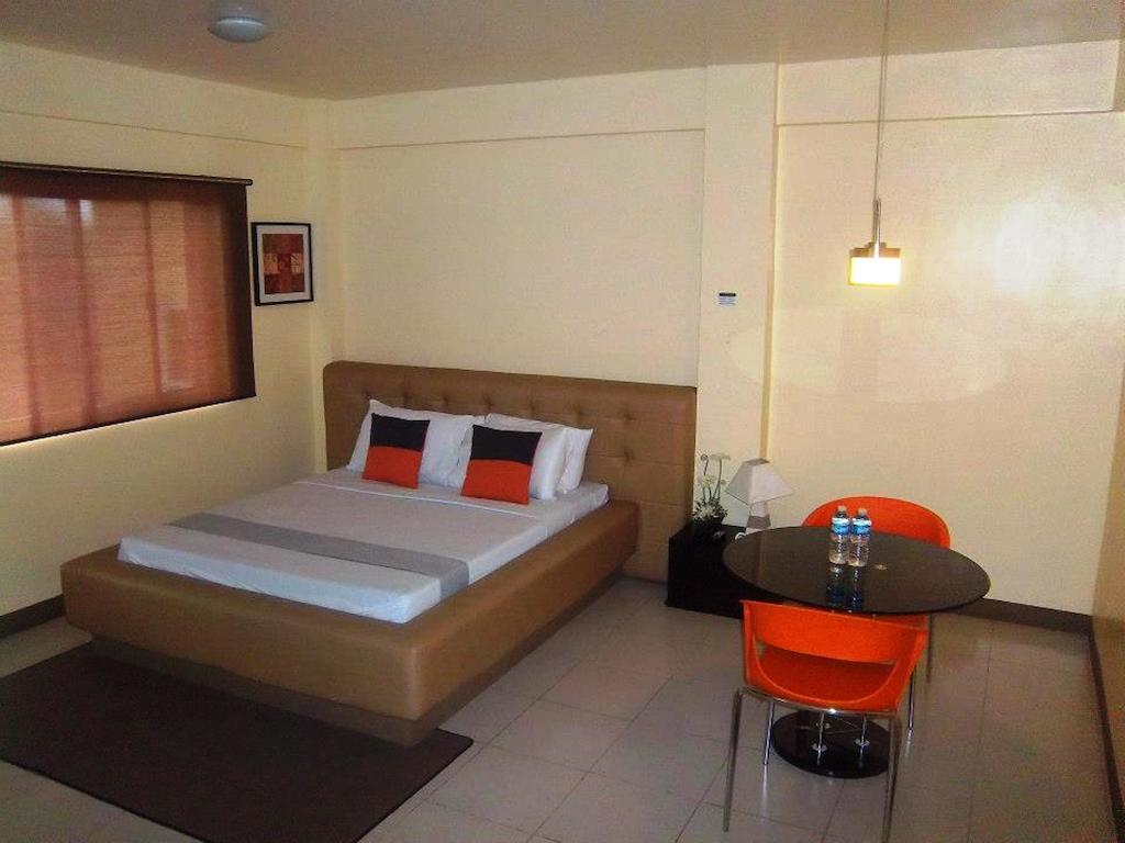 Hotel Cara Lipa City Oda fotoğraf