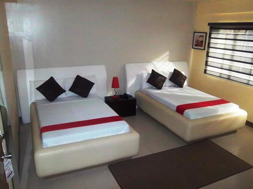 Hotel Cara Lipa City Oda fotoğraf